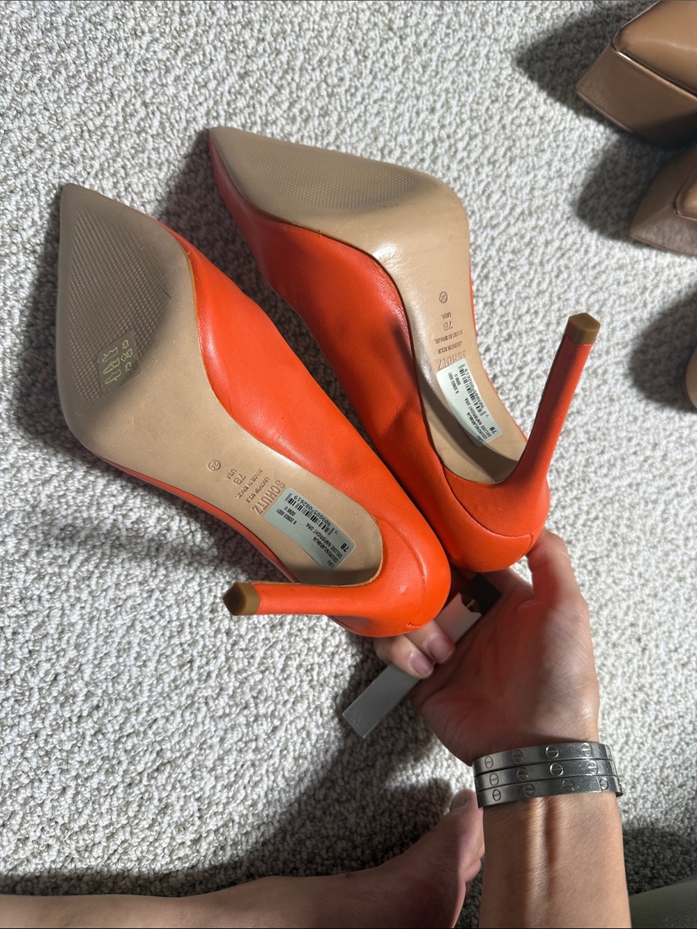 SCHUTZ Orange Pointed-Toe Stiletto Pumps NWOT - Picture 5 of 5